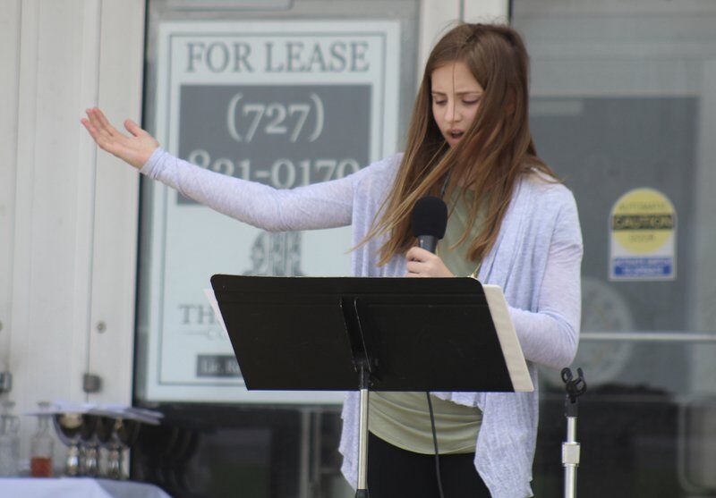 Parish celebrates Mass in former Sears parking lot